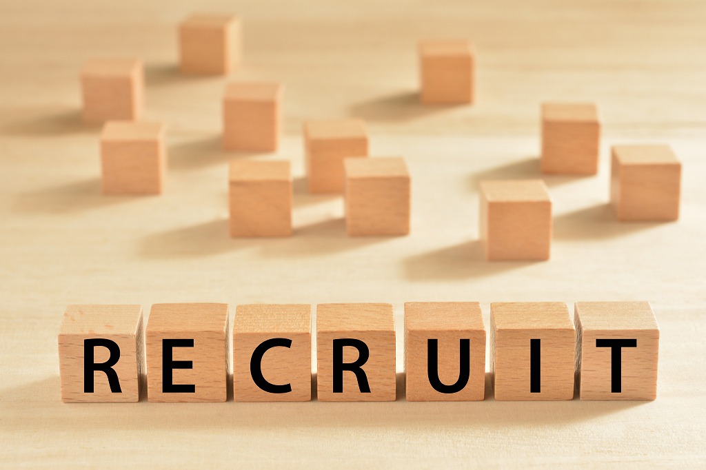 RECRUIT 積み木